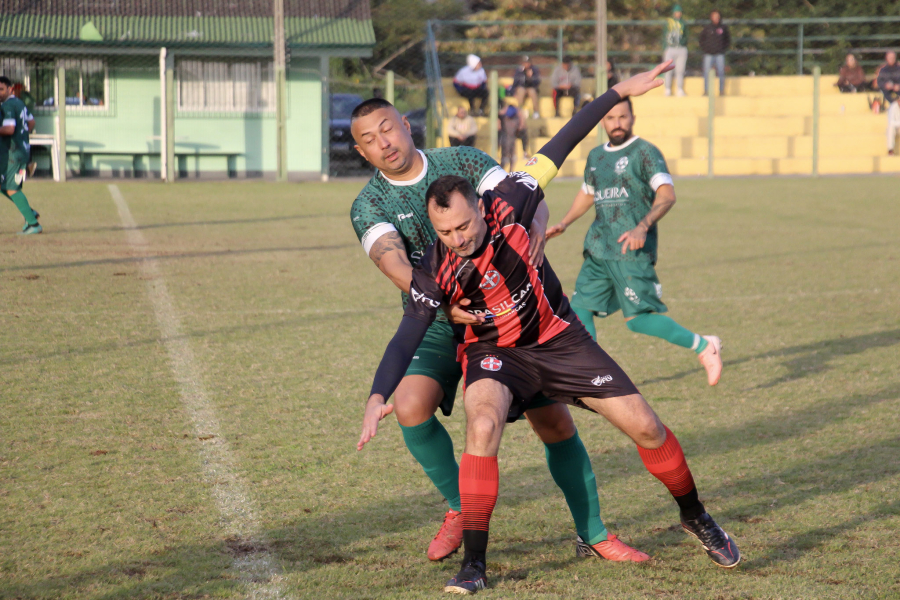 SANTA CRUZ VENCE NA ABERTURA DA RODADA 